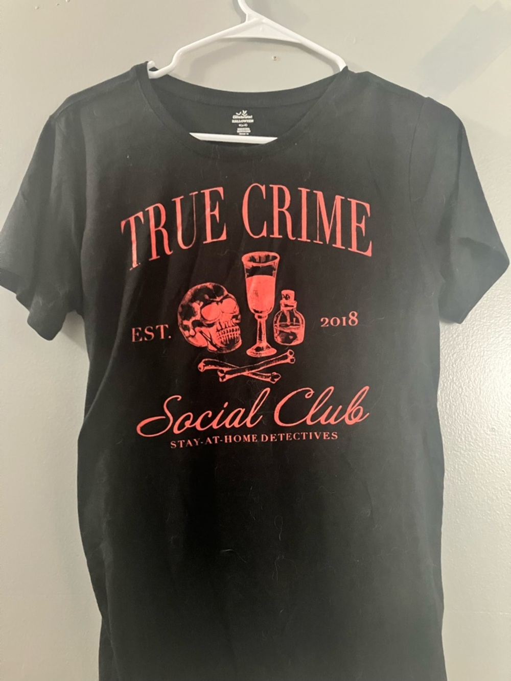 H&M Black Tee with Red True Crime Graphic